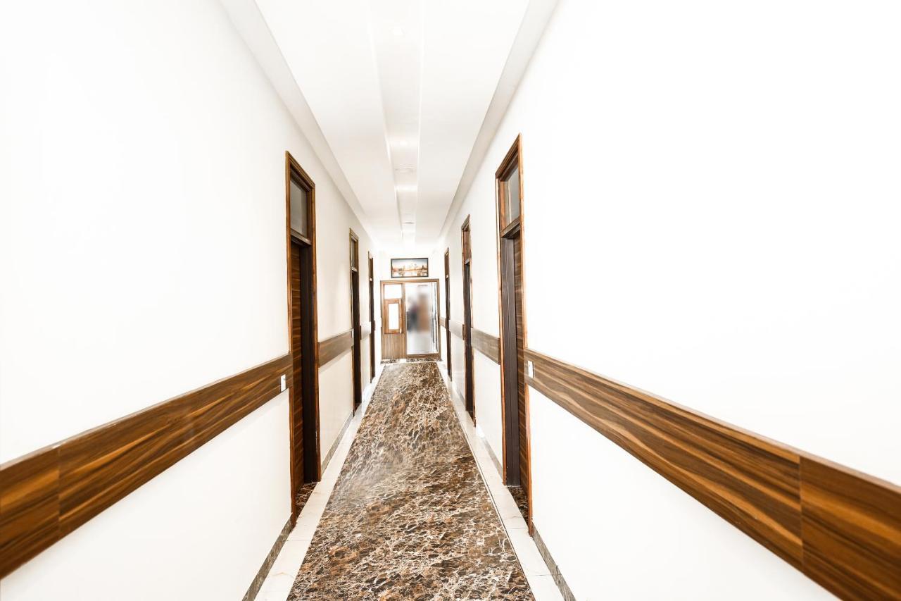 Hotel Woodcrest Zirakpur - Best Family Hotel By - A Unit Of Sidham Group Eksteriør billede